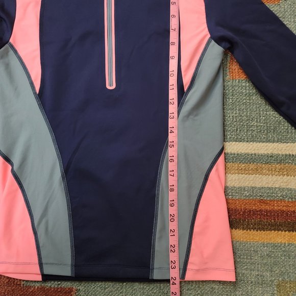 Matching LAAIN SET in blue/gray and pink with piping detail size Small - Picture 5 of 13